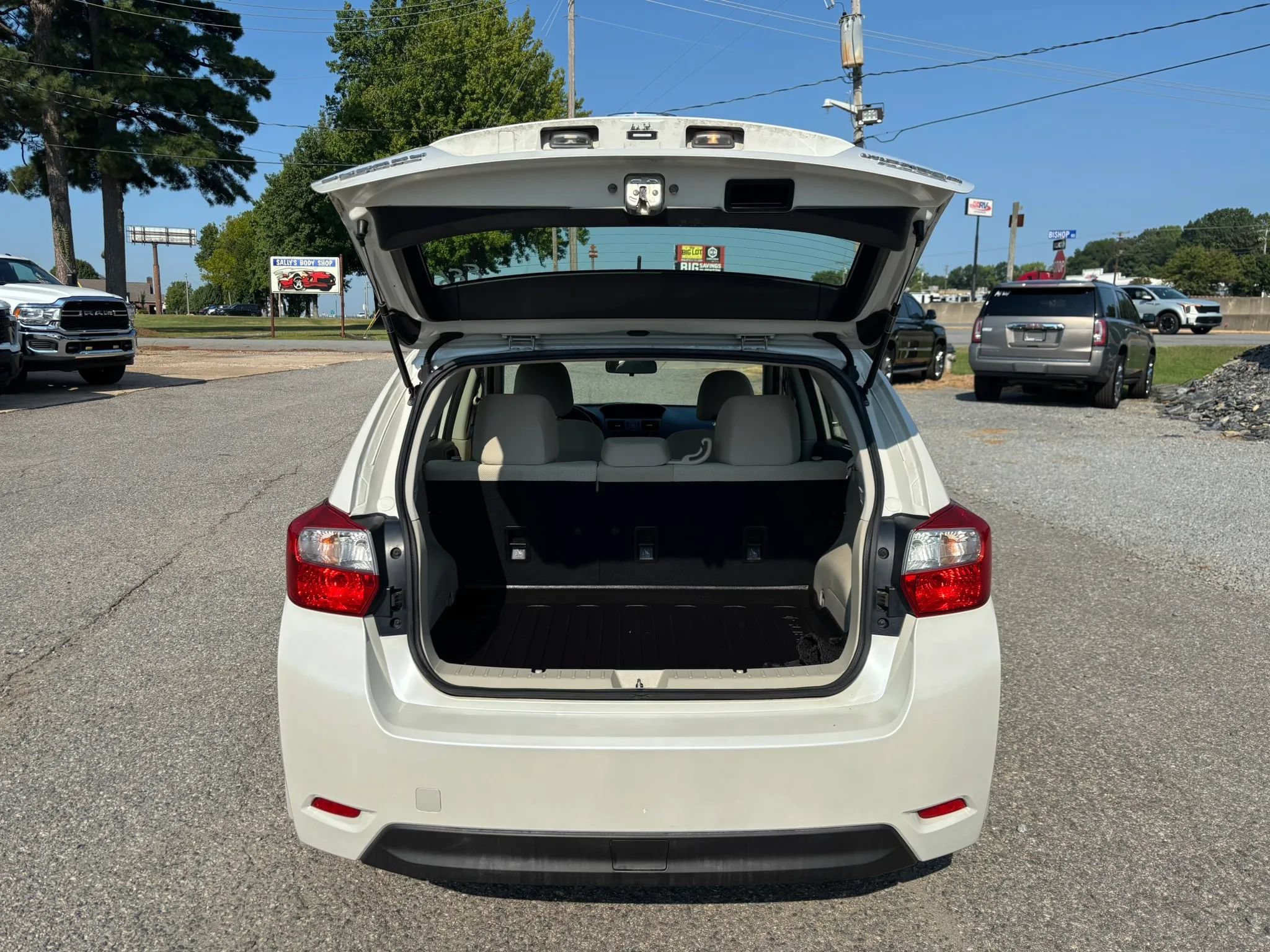 Used 2014 Subaru Impreza 2.0i AWD/4WD image 15