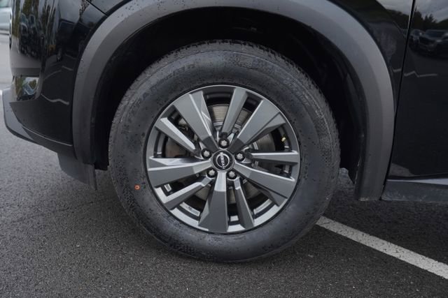 Used 2023 Nissan Pathfinder SV image 11