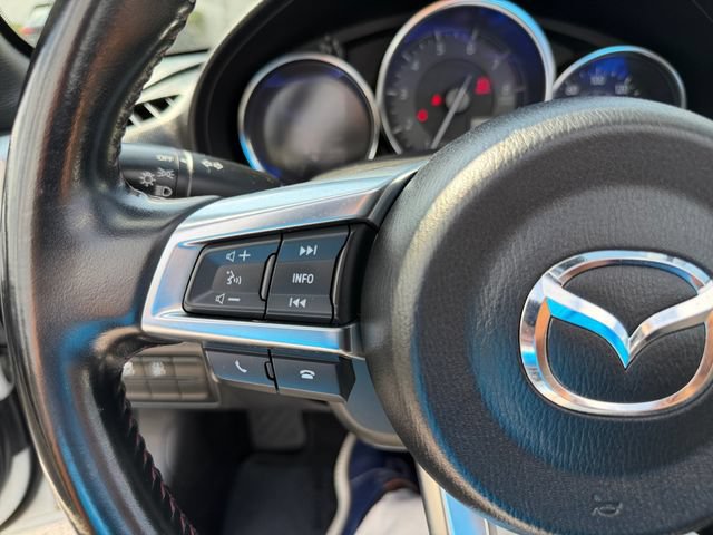 Used 2016 MAZDA MX-5 Miata Club RWD image 31