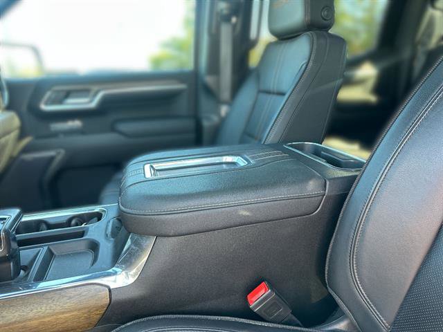 Used 2022 Chevrolet Silverado 1500 High Country w/ High Country Premium Package image 45