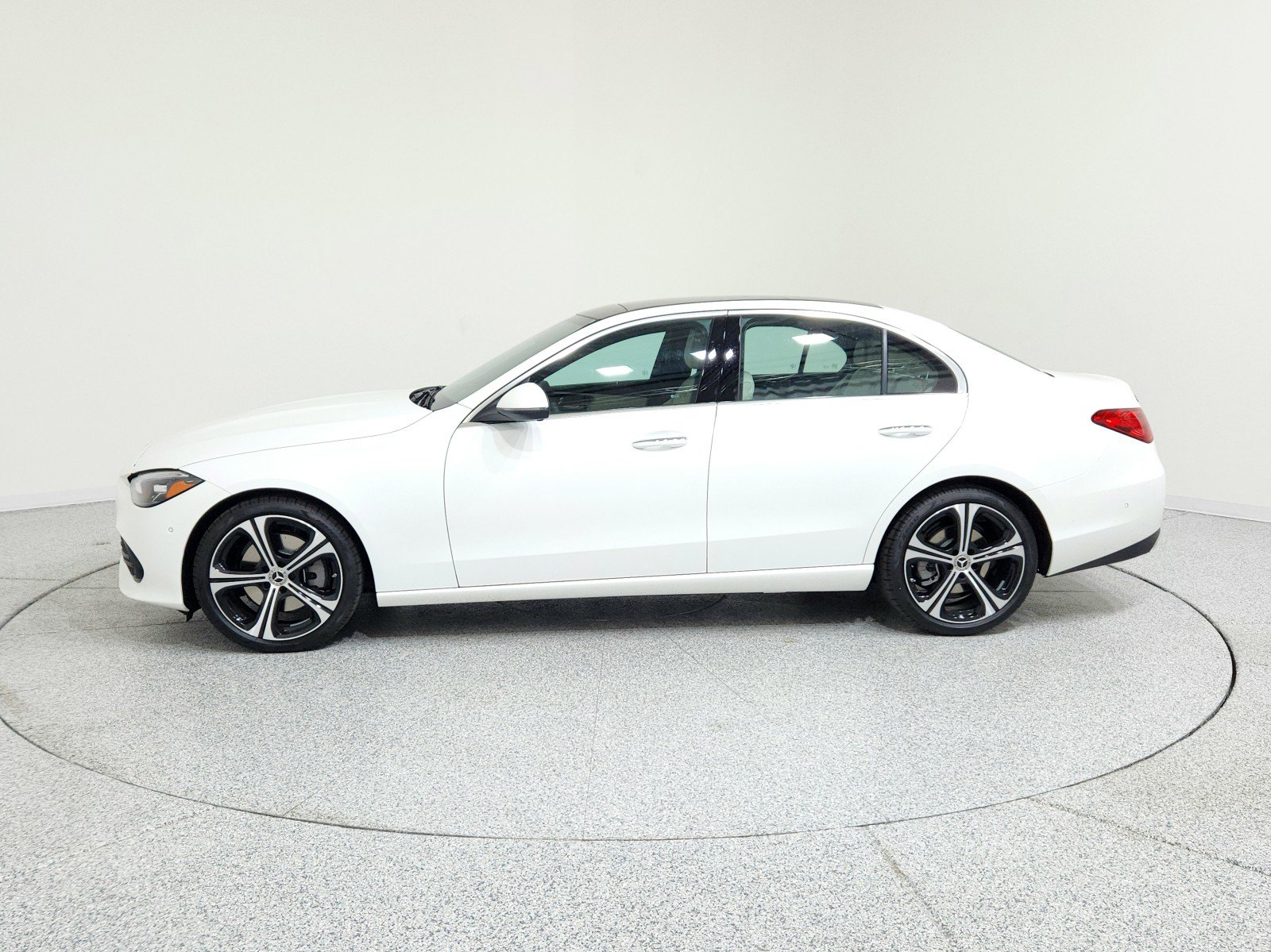 New 2025 Mercedes-Benz C 300 Sedan image 9