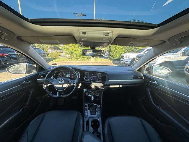 Used 2019 Volkswagen Jetta SE FWD image 13