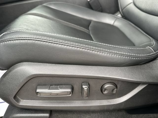 Used 2023 Honda Pilot Touring image 16