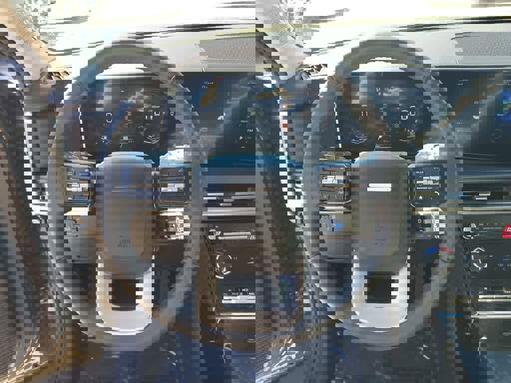 Used 2025 Hyundai Santa Fe XRT image 23