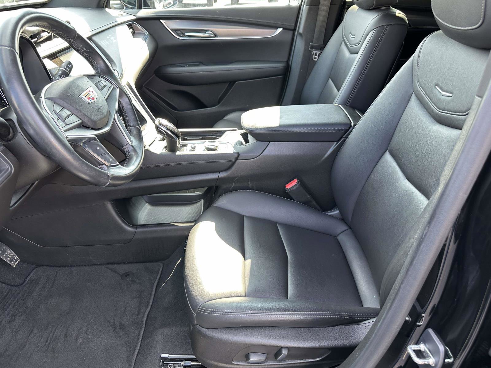 Used 2023 Cadillac XT5 Luxury image 19