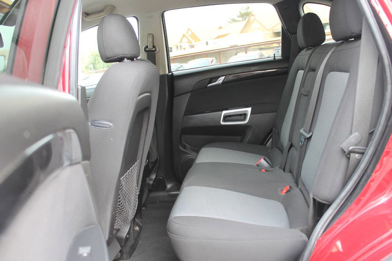 Used 2013 Chevrolet Captiva Sport LS FWD image 23
