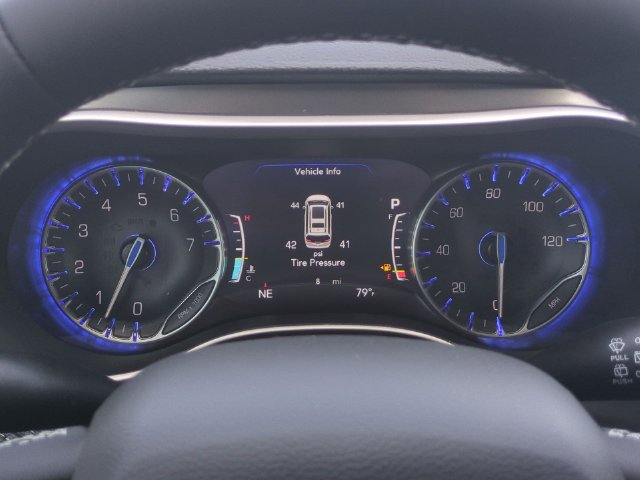 New 2026 Chrysler Pacifica Select FWD image 13