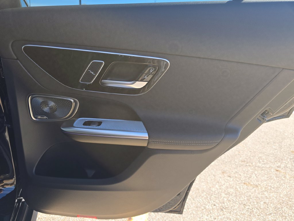 New 2027 Mercedes-Benz GLC 300 4MATIC image 24
