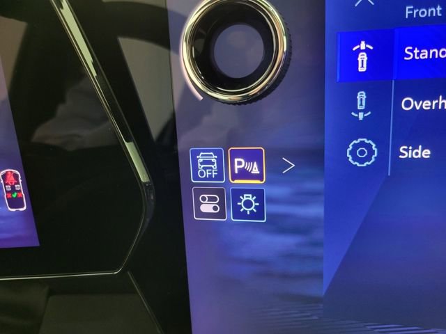 New 2025 Chevrolet Blazer EV RS image 10