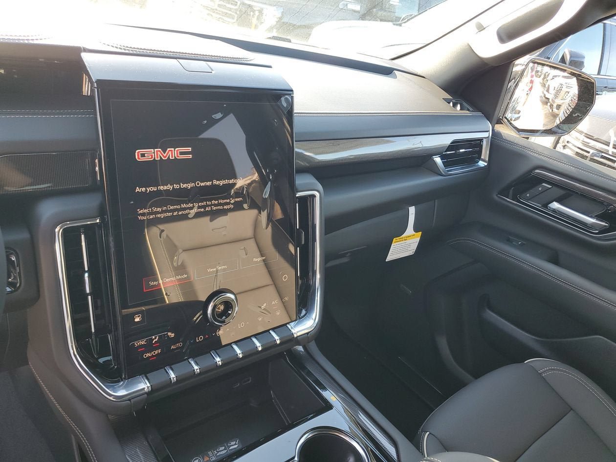 New 2026 GMC Yukon XL Elevation AWD/4WD image 26