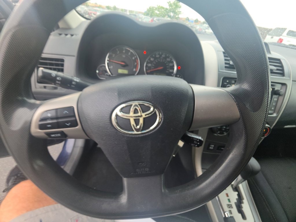 Used 2013 Toyota Corolla S FWD image 15