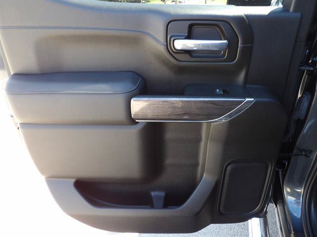Certified 2021 Chevrolet Silverado 1500 LTZ AWD/4WD image 30