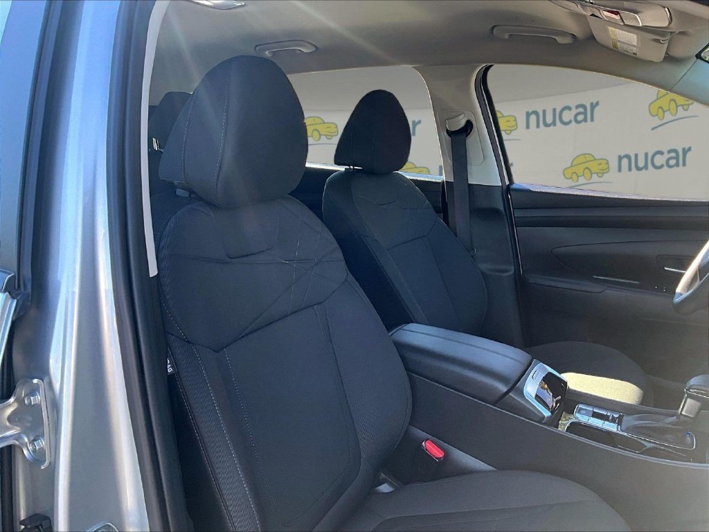 Used 2025 Hyundai Tucson SE AWD/4WD image 11