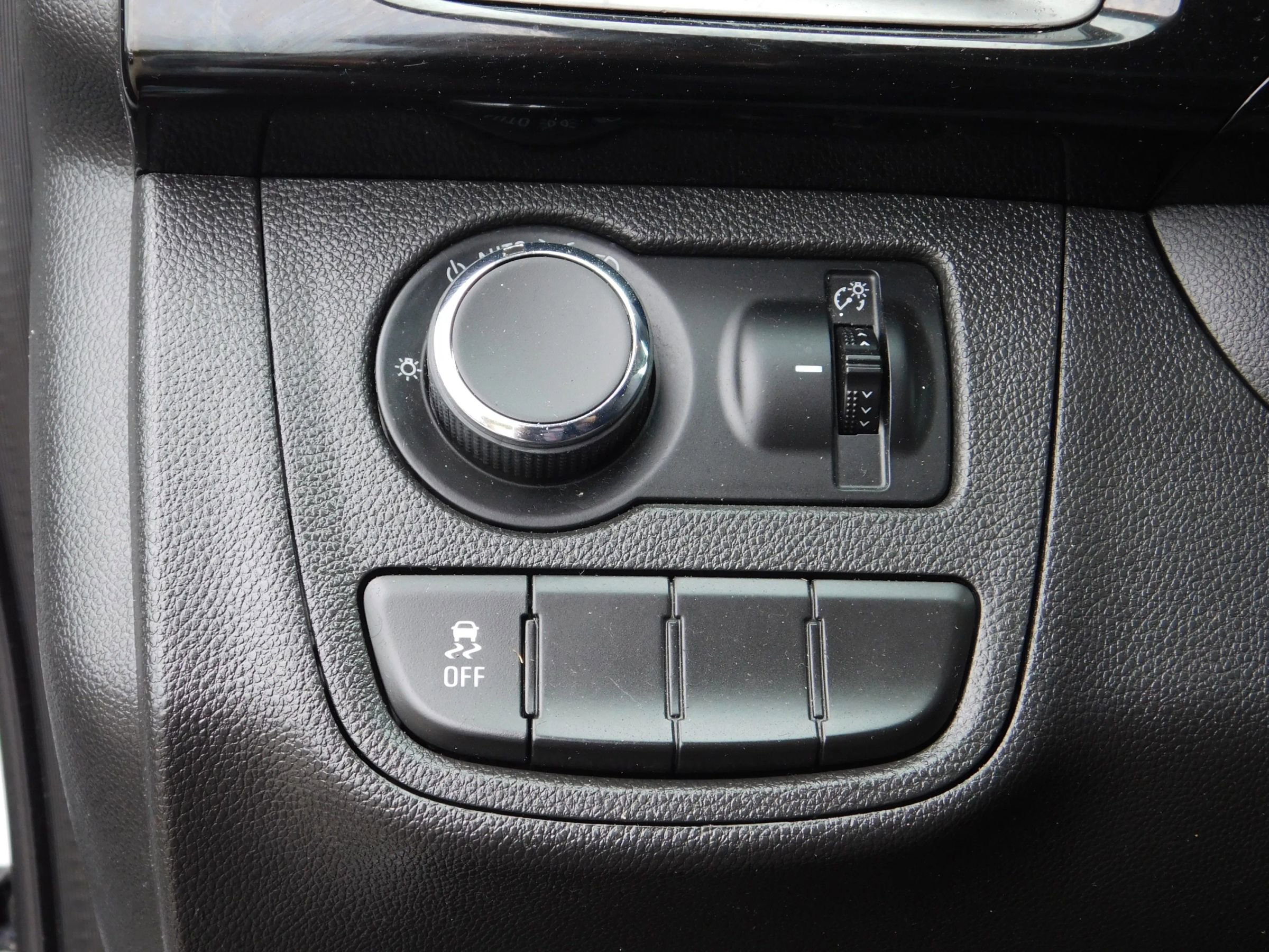 Used 2021 Chevrolet Spark LT FWD image 22