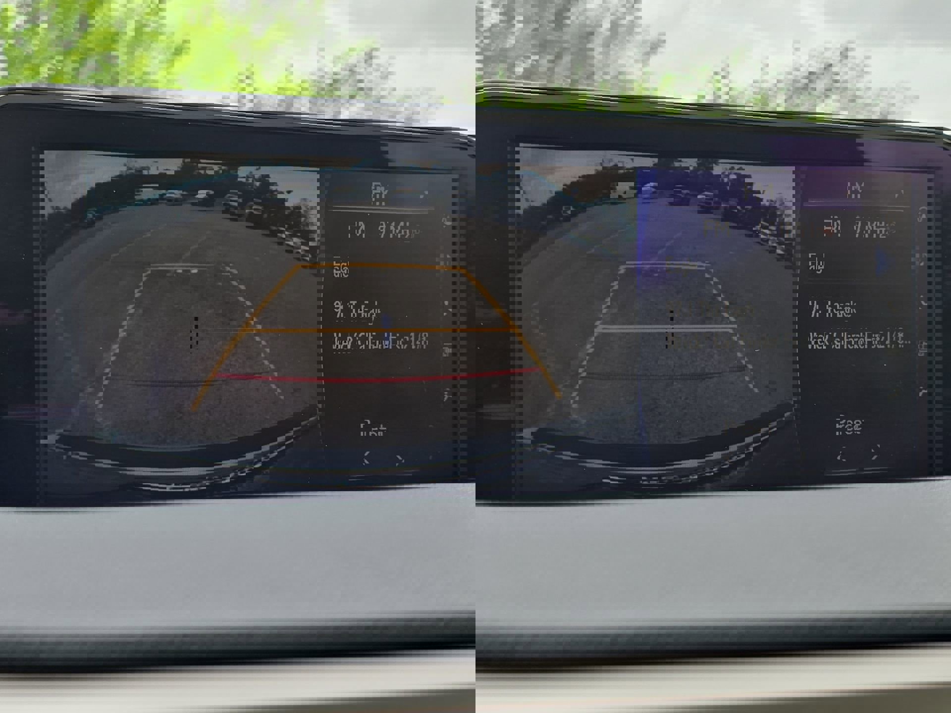 Used 2016 Lexus RX 450h AWD w/ Accessory Package image 17