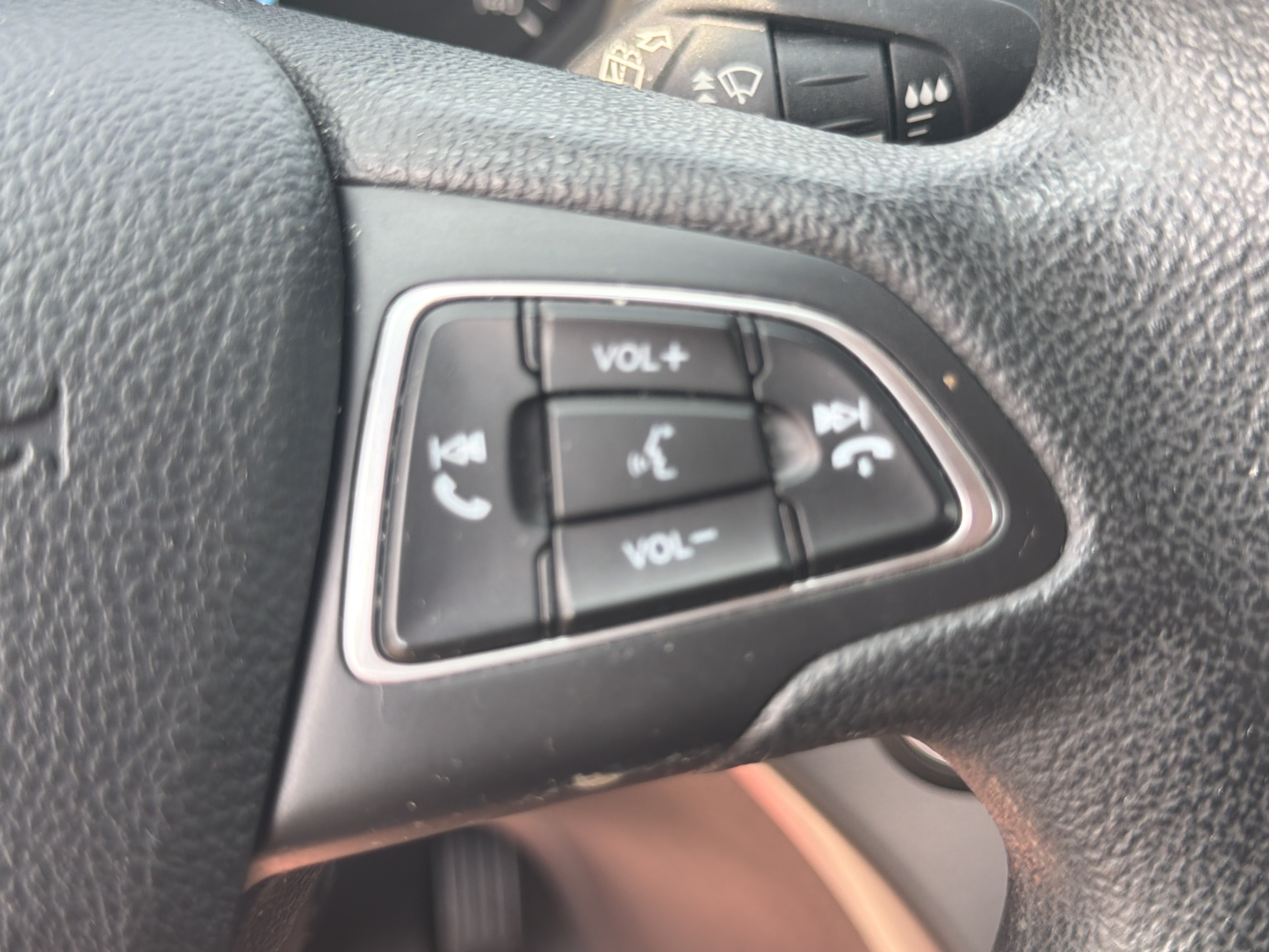 Certified 2019 Ford Escape SE AWD/4WD image 19