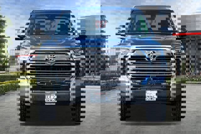 Used 2024 Toyota Tundra Limited image 10