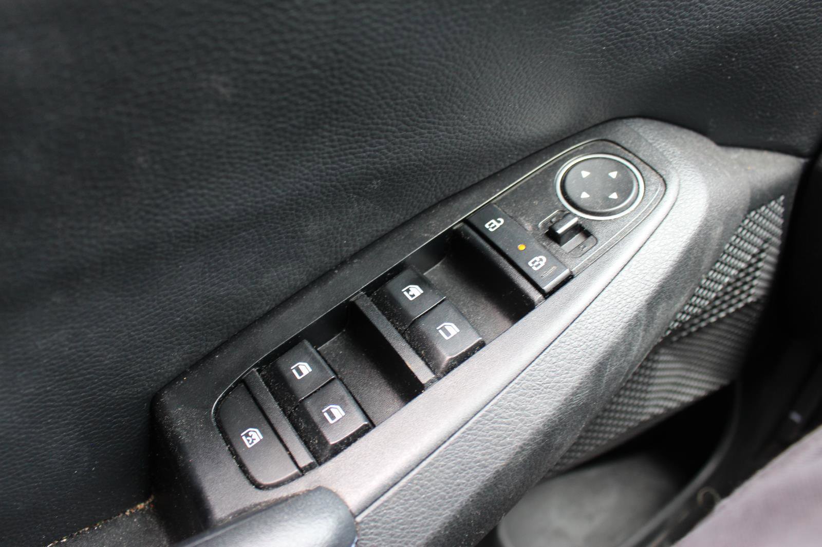 Certified 2022 Kia Seltos S image 28