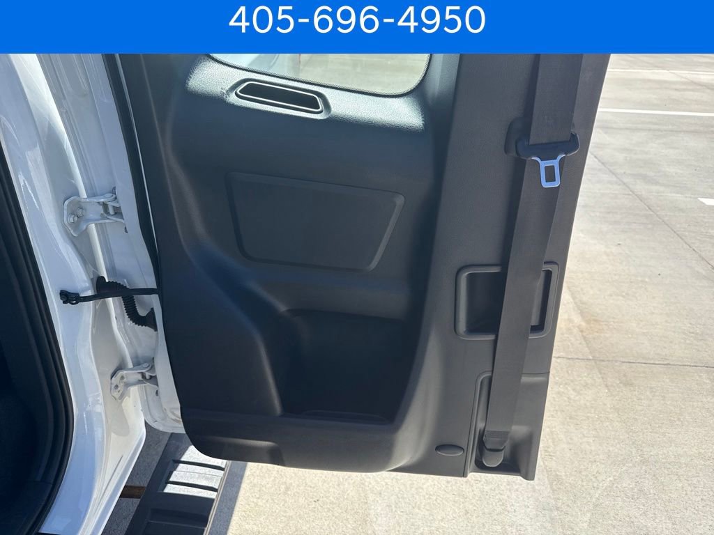 Used 2017 Toyota Tacoma SR image 14