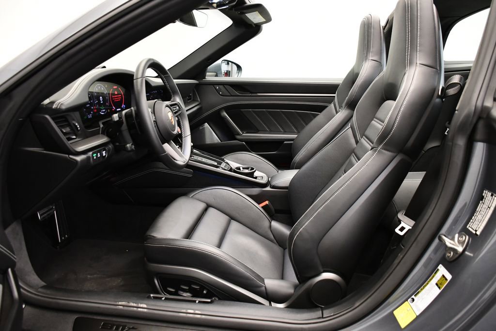 Used 2025 Porsche 911 Targa 4 GTS image 51
