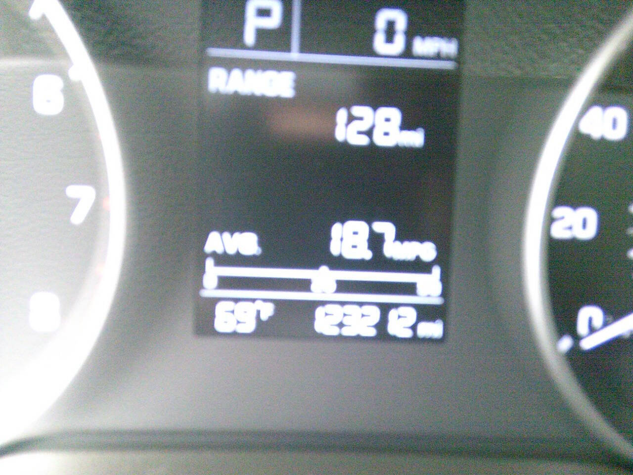 Used 2017 Hyundai Elantra SE image 10