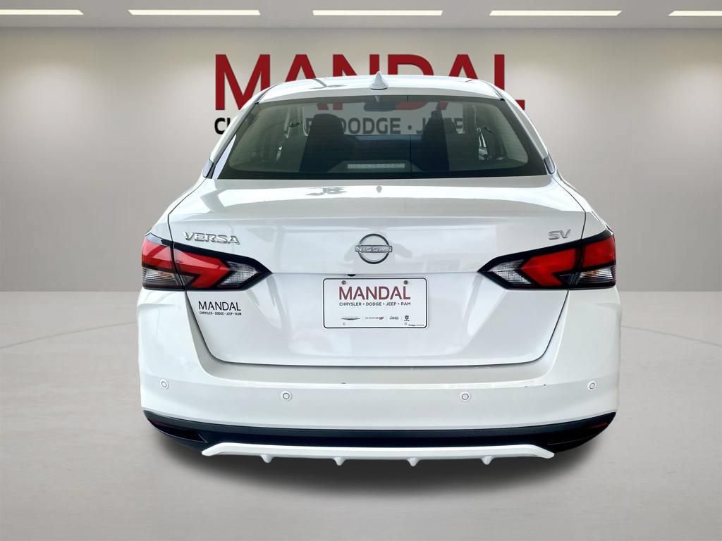 Used 2024 Nissan Versa SV w/ Trunk Package FWD image 6
