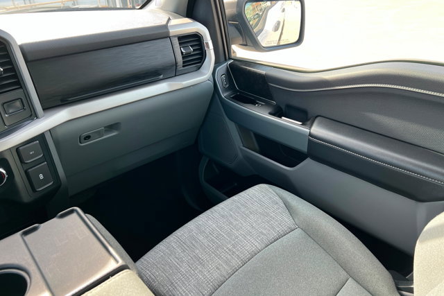 Used 2022 Ford F150 XLT w/ Equipment Group 301A Mid image 10
