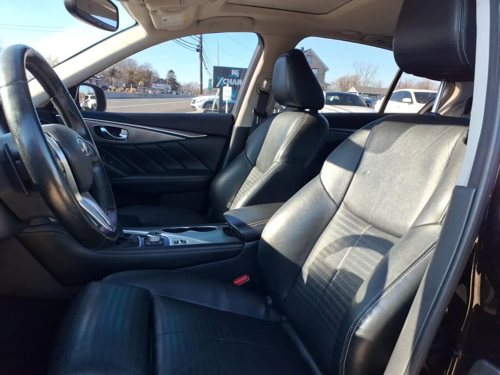 Used 2019 INFINITI Q50 Sport w/ Cargo Package (L96) AWD/4WD image 22