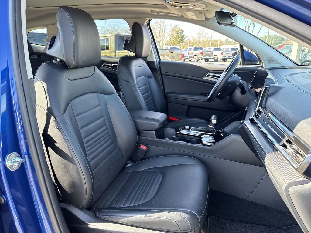 Used 2023 Kia Sportage SX image 22