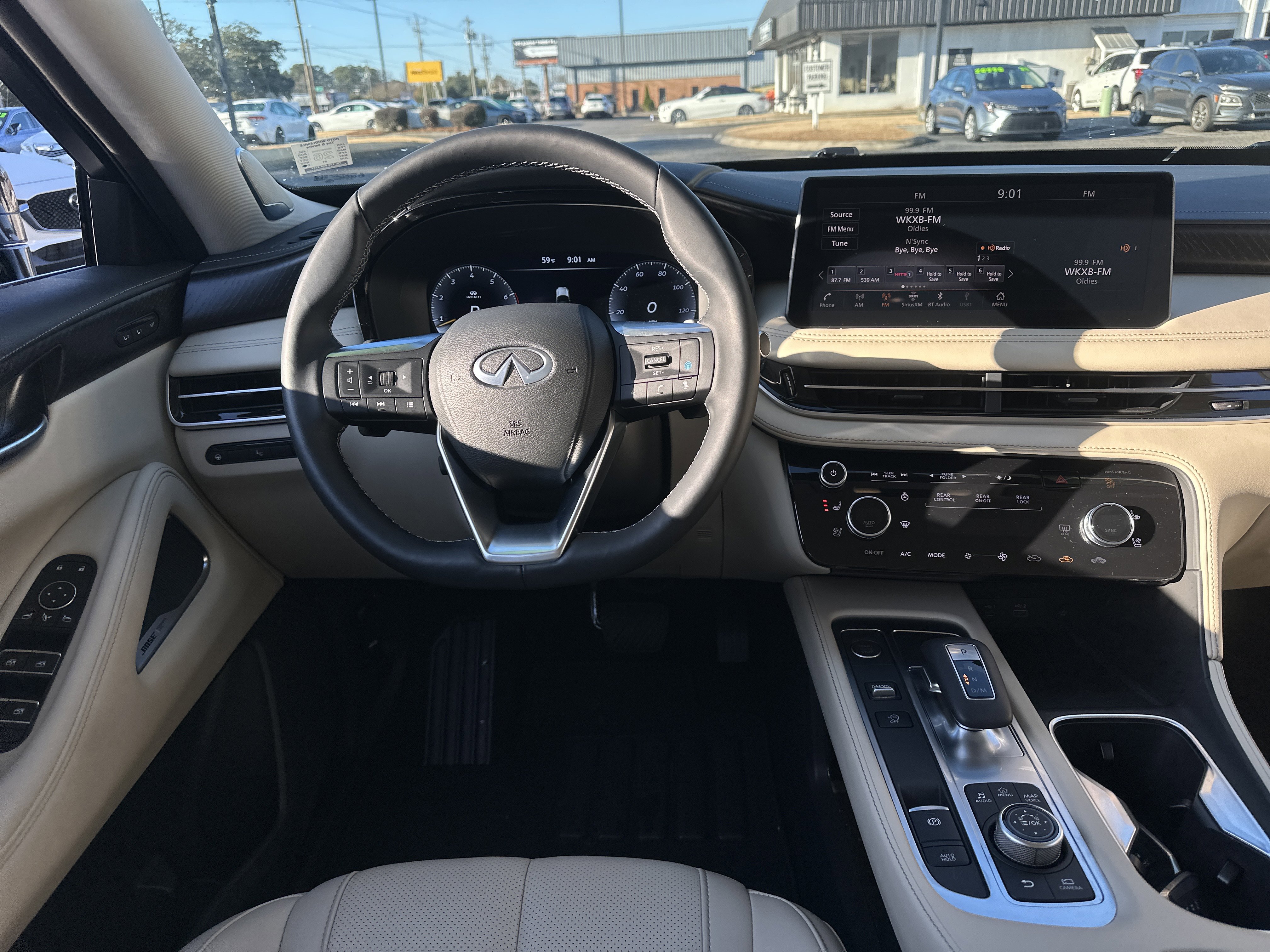 Used 2025 INFINITI QX60 Sensory w/ Vision Package image 15