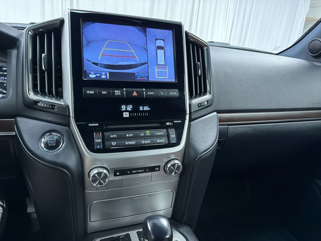 Used 2016 Toyota Land Cruiser AWD/4WD image 14