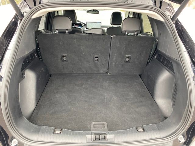 Used 2023 Ford Escape Platinum image 21