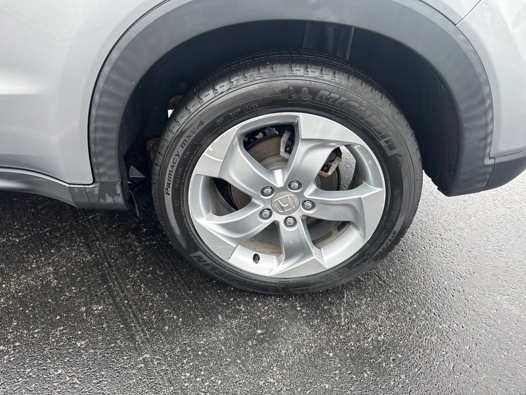 Certified 2019 Honda HR-V LX image 12
