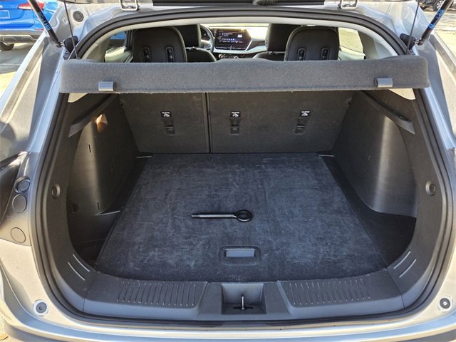 Certified 2025 Chevrolet Trax LT w/ LT Convenience Package image 22