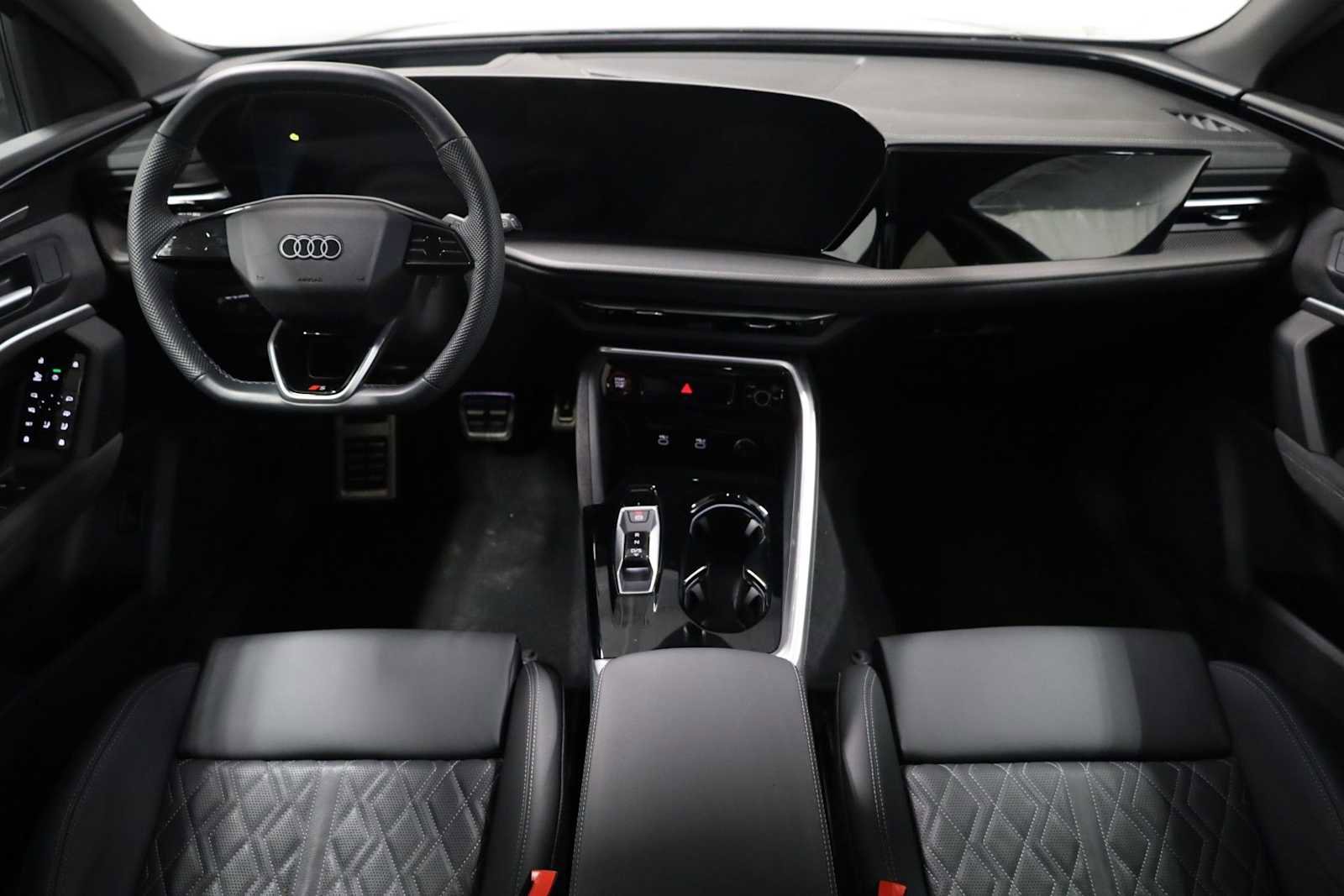 Certified 2025 Audi SQ5 Premium Plus w/ Premium Plus Package image 23