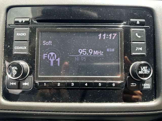 Used 2017 Honda HR-V LX image 18