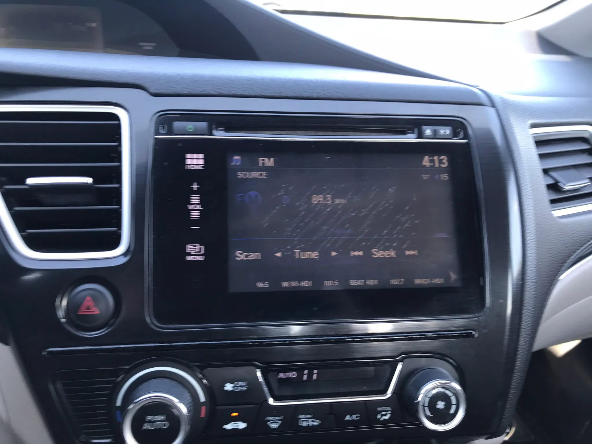 Used 2015 Honda Civic EX-L image 21