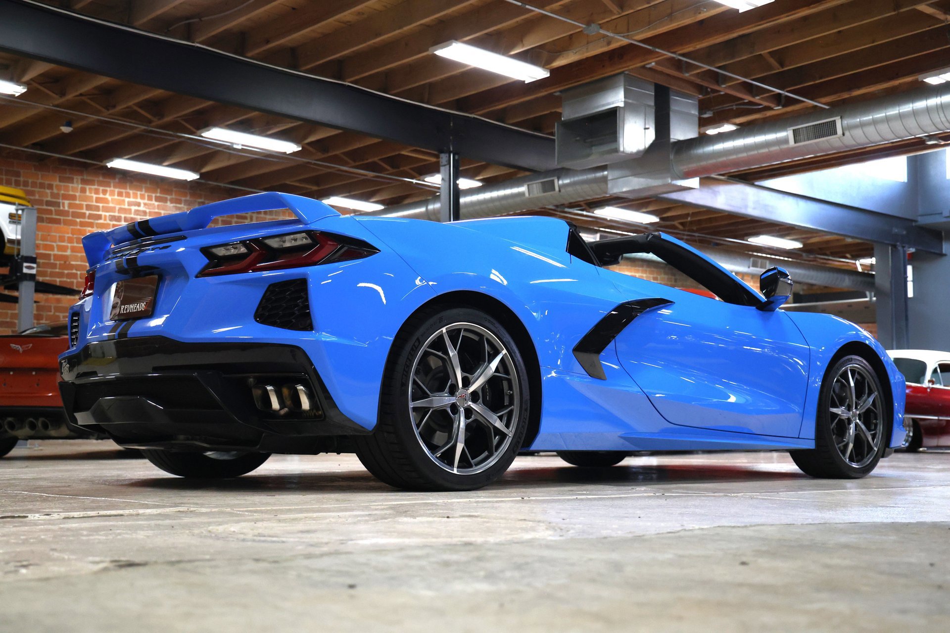 Used 2021 Chevrolet Corvette Stingray Convertible w/ Z51 Performance Package image 39