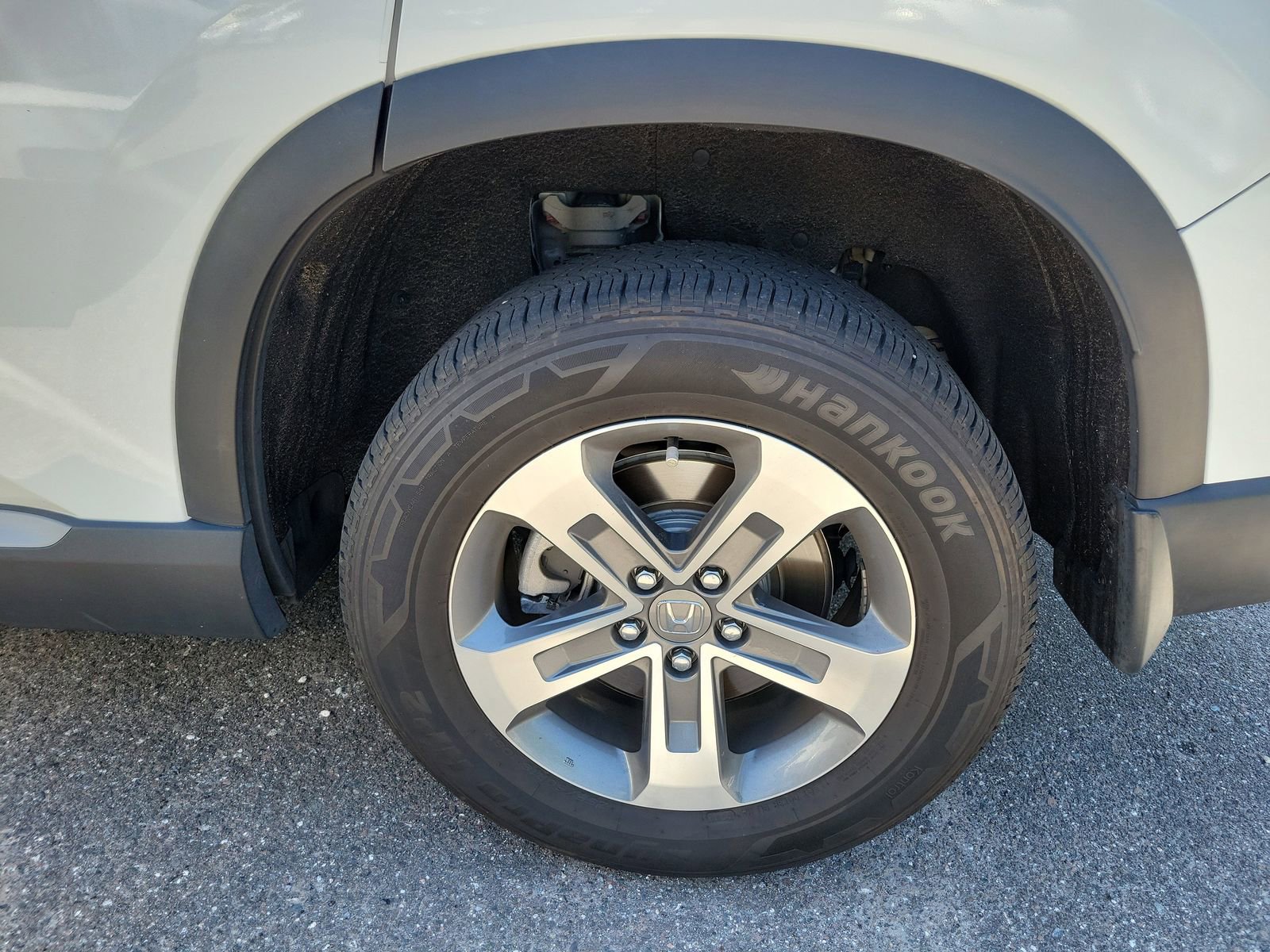 Used 2023 Honda Pilot EX-L image 6