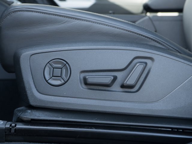 Certified 2025 Audi Q3 2.0T Premium w/ Convenience Package image 20