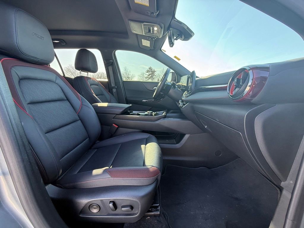 Used 2025 Chevrolet Equinox RS w/ Safety and Technology Package image 34