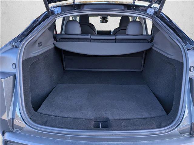 Used 2026 Tesla Model Y Long Range image 6