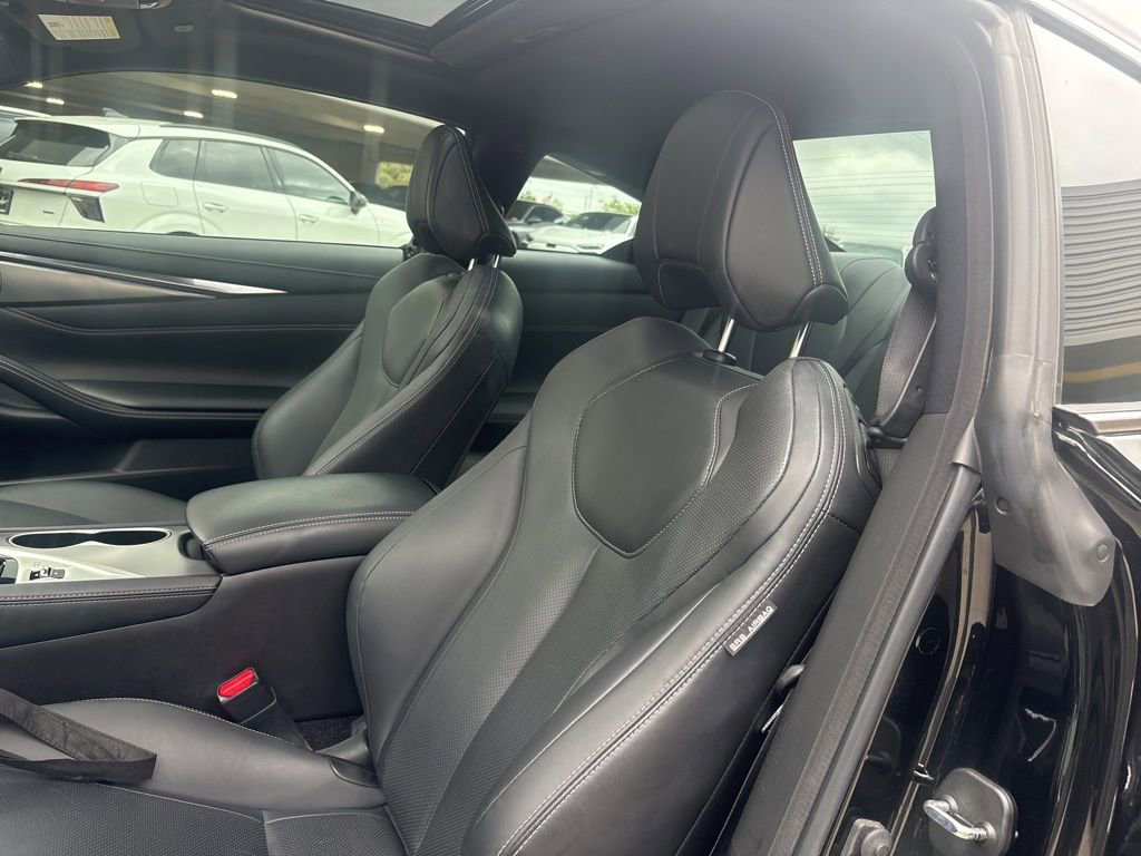 Used 2022 INFINITI Q60 3.0t Luxe w/ Essential Package image 13