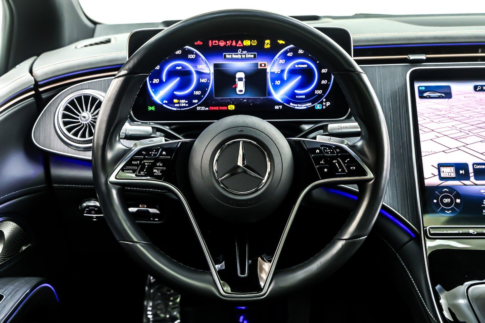 Used 2022 Mercedes-Benz EQS 450+ Sedan image 18