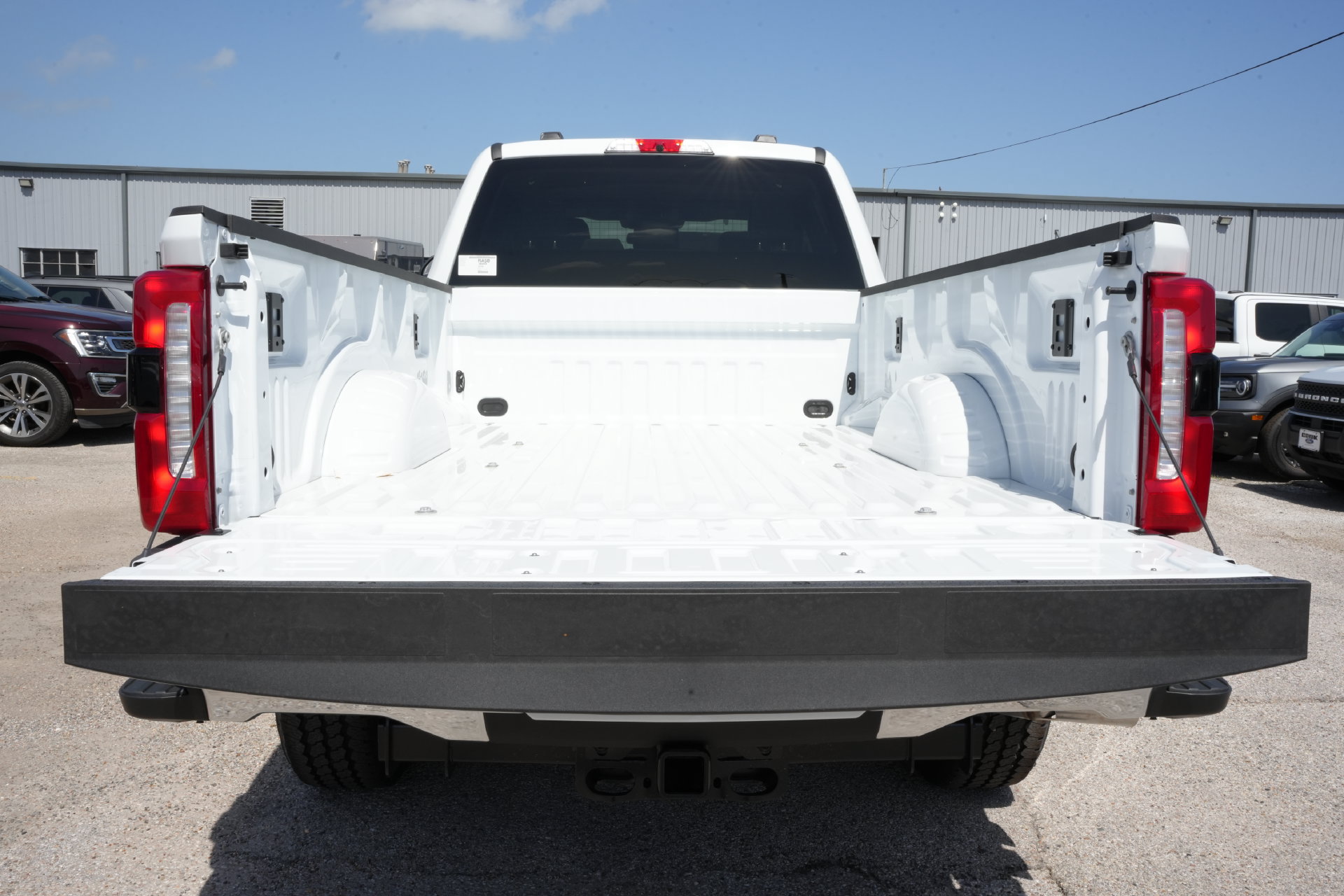 New 2026 Ford F350 Lariat w/ FX4 Off-Road Package AWD/4WD image 5