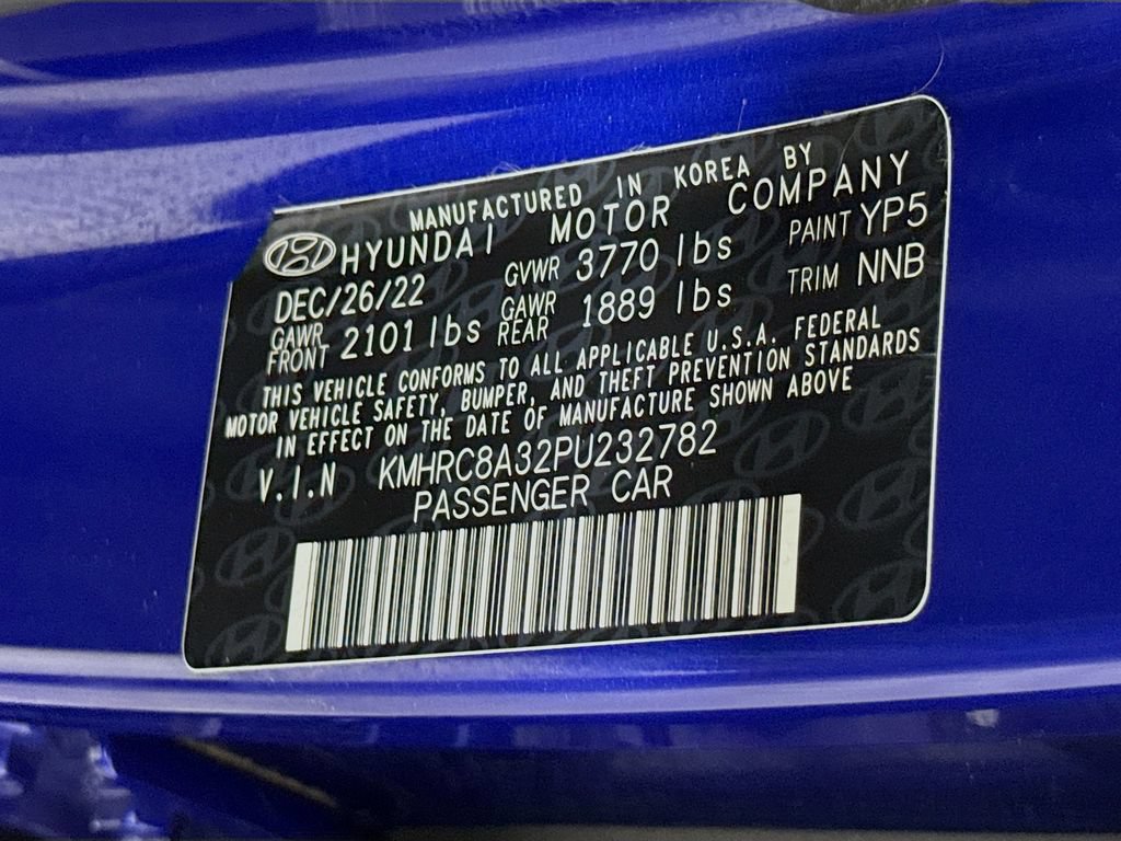 Certified 2023 Hyundai Venue SEL FWD image 35