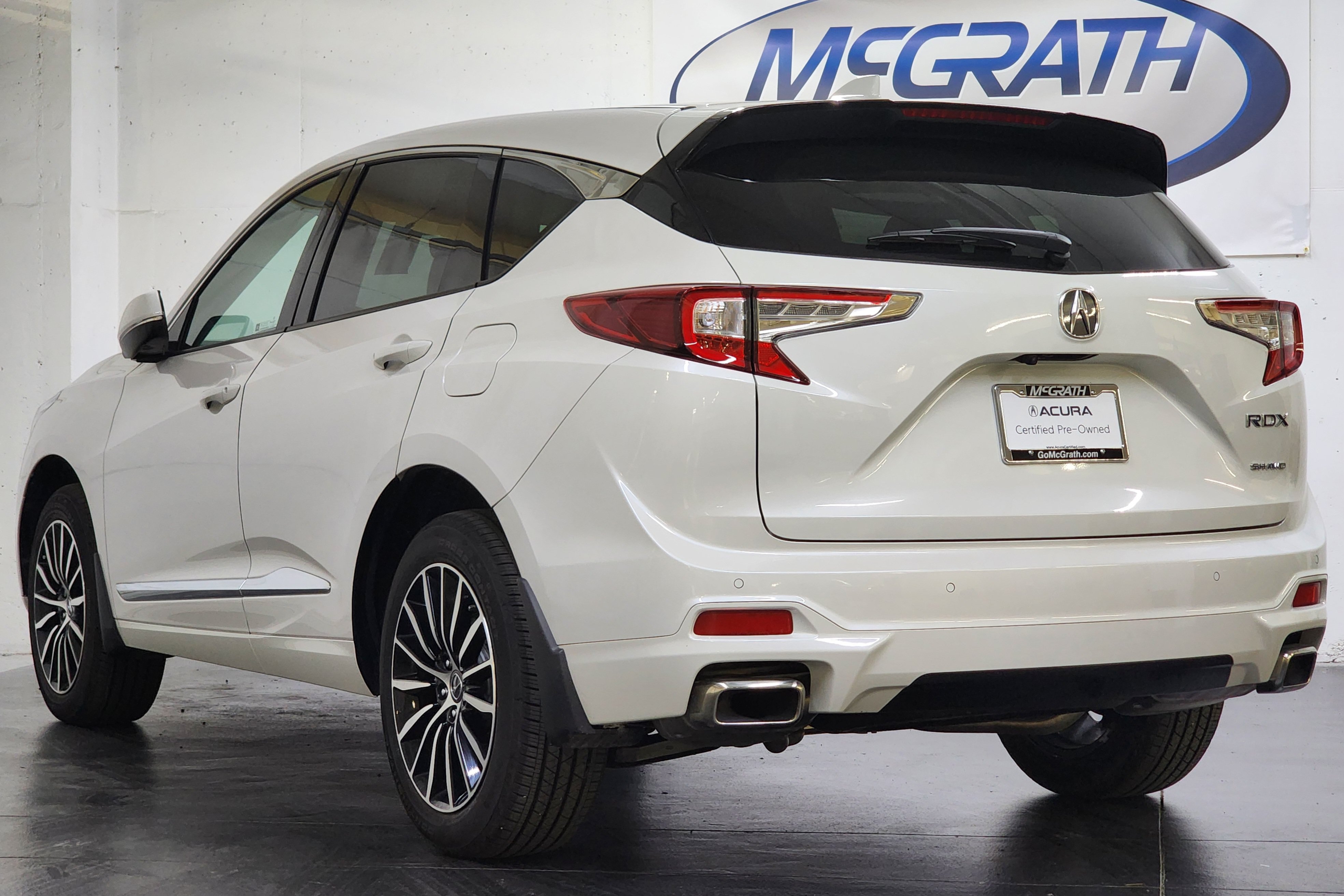 Certified 2026 Acura RDX w/ Advance Package AWD/4WD image 9