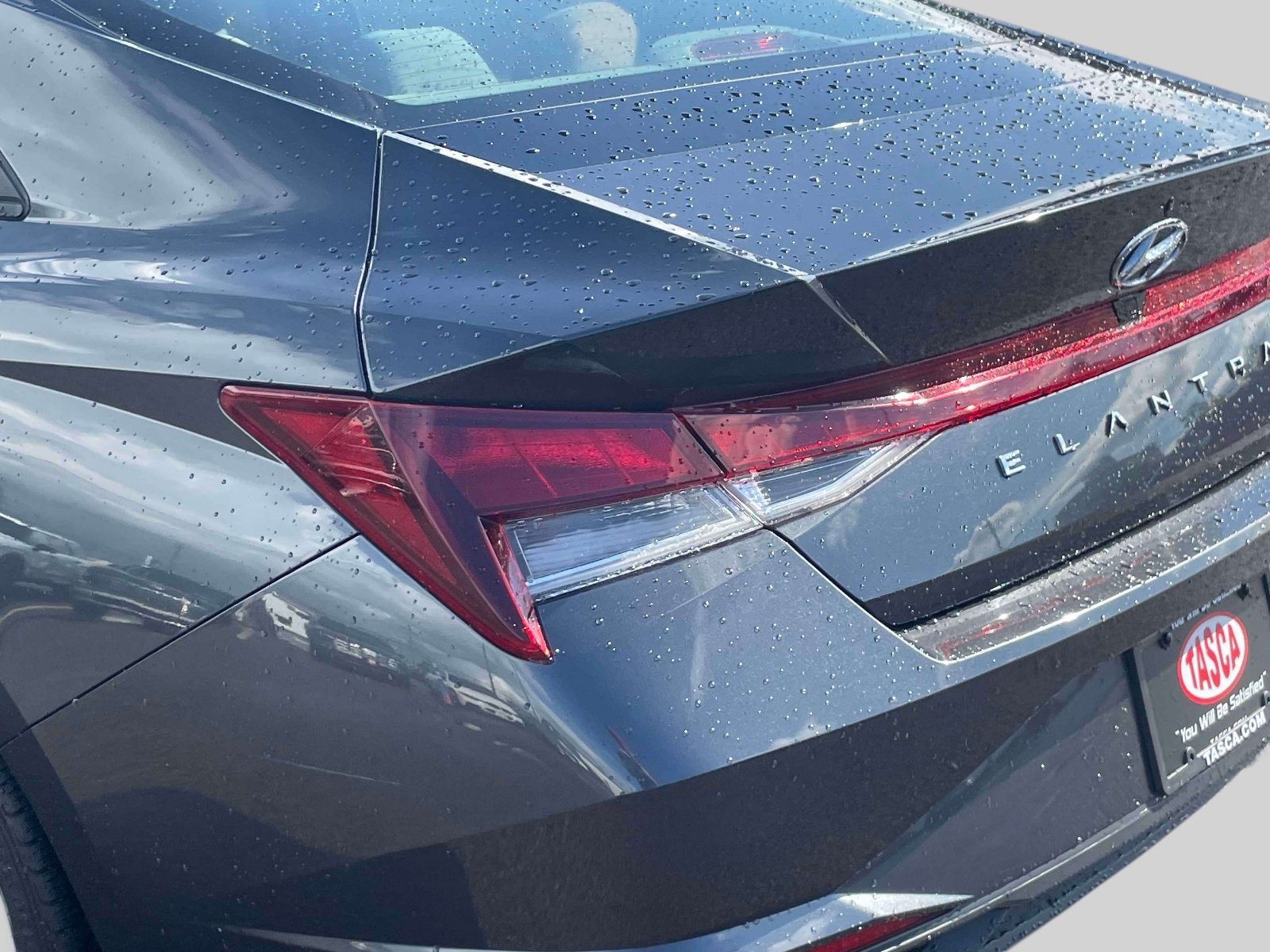 Used 2023 Hyundai Elantra SEL w/ Convenience Package FWD image 10