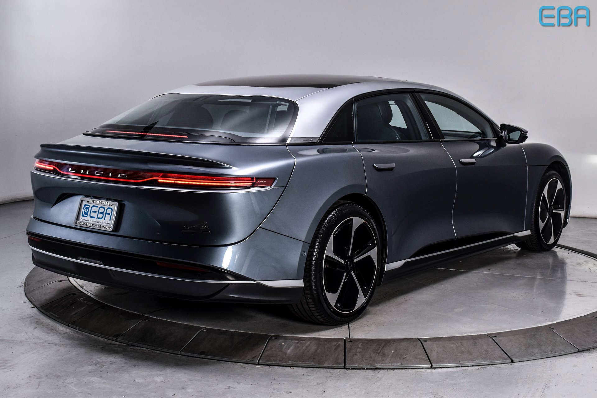 Used 2024 Lucid Air Touring image 6