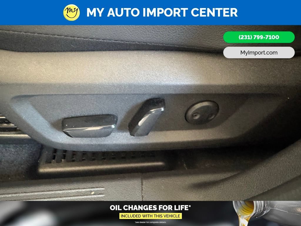 Used 2023 Nissan Rogue SL AWD/4WD image 15